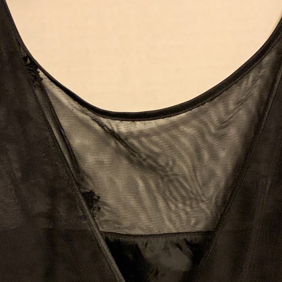 Evan Picone - Picture 3 of 5